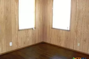 910 San Antonio St, Killeen, TX 76541 - Photo 9