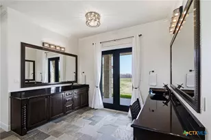 500 Sendera Loop, Victoria, TX 77904 - Photo 19