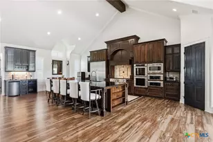 500 Sendera Loop, Victoria, TX 77904 - Photo 7