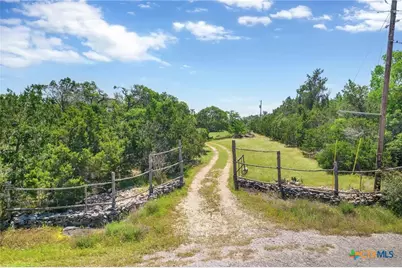 700 Oak Grove Road, San Marcos, TX 78666 - Photo 1