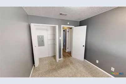 2107 Creekwood Drive, Killeen, TX 76543 - Photo 17