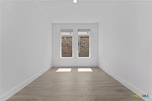 5536 Paschal Pk, New Braunfels, TX 78132 - Photo 13