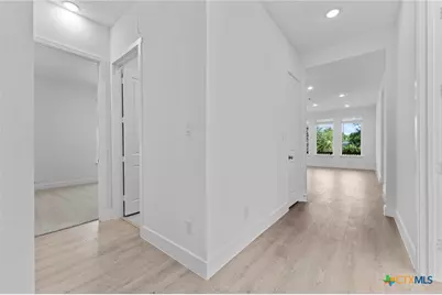 5536 Paschal Park, New Braunfels, TX 78132 - Photo 9