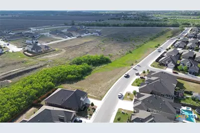 825 Pader, New Braunfels, TX 78130 - Photo 37