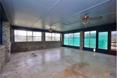6911 Fm 532, Gonzales, TX 78629 - Photo 21