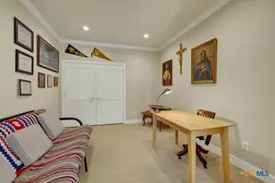 8 Trophy Ln, New Braunfels, TX 78132 - Photo 23