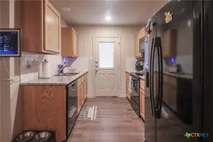 1914 Castroville Trl, Copperas Cove, TX 76522 - Photo 9