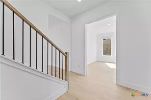 5504 Paschal Pk, New Braunfels, TX 78132 - Photo 9