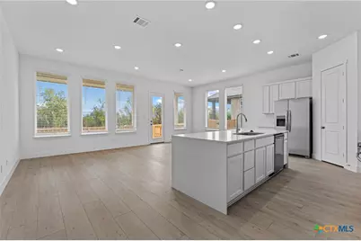 5516 Paschal Park, New Braunfels, TX 78132 - Photo 13