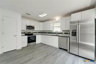 512 N 23rd St, Copperas Cove, TX 76522 - Photo 9