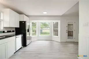 512 N 23rd St, Copperas Cove, TX 76522 - Photo 11