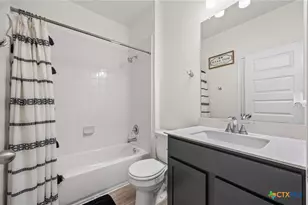 222 Summit Dr, Lockhart, TX 78644 - Photo 21