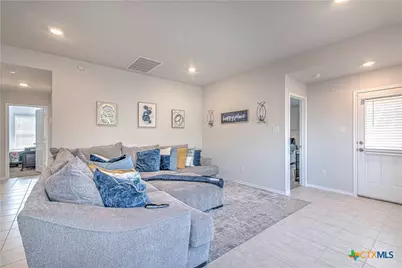 9801 Kensley Rose Drive, Killeen, TX 76542 - Photo 11