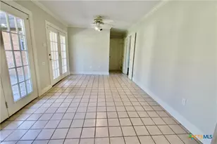 2131 Mountainview Dr, Waco, TX 76710 - Photo 13