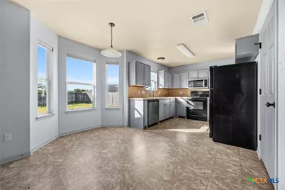 3511 Rock Island Street, Copperas Cove, TX 76522 - Photo 9