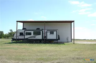 8821 County Rd 133, Burlington, TX 76519 - Photo 5