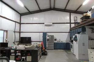 8821 County Rd 133, Burlington, TX 76519 - Photo 21