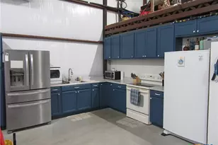 8821 County Rd 133, Burlington, TX 76519 - Photo 9