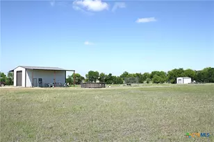 8821 County Rd 133, Burlington, TX 76519 - Photo 23