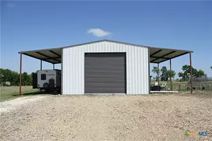 8821 County Rd 133, Burlington, TX 76519 - Photo 3