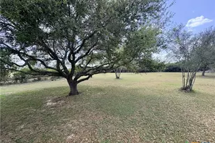 259 Hambleton Rd, Victoria, TX 77905 - Photo 37