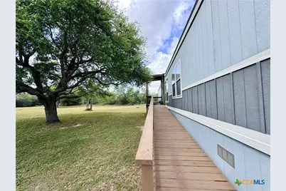 259 Hambleton Road, Victoria, TX 77905 - Photo 3