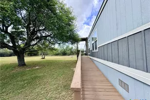 259 Hambleton Rd, Victoria, TX 77905 - Photo 3