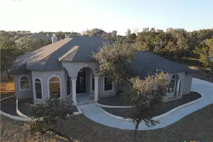 108 Lakeview Ests Dr, Belton, TX 76513 - Photo 1