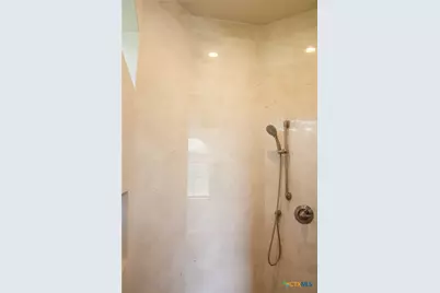 108 Lakeview Estates Drive, Belton, TX 76513 - Photo 15