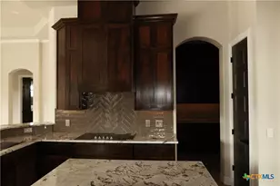 108 Lakeview Ests Dr, Belton, TX 76513 - Photo 17