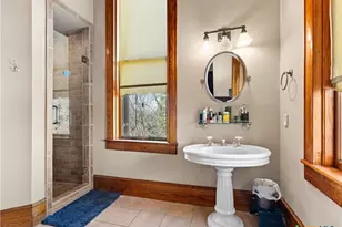 372 Magazine Ave, New Braunfels, TX 78130 - Photo 25