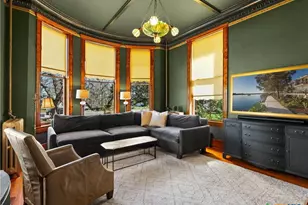 372 Magazine Ave, New Braunfels, TX 78130 - Photo 11