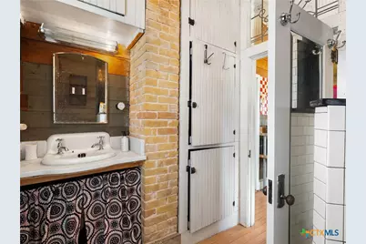 372 Magazine Avenue, New Braunfels, TX 78130 - Photo 41