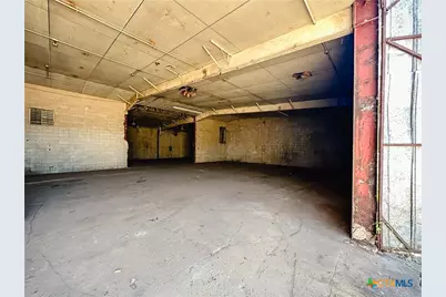 512 Jones Street, Gonzales, TX 78629 - Photo 7