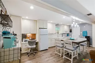 3309 Avondale St, Victoria, TX 77901 - Photo 13