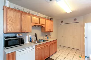 203 Lydia Dr, Killeen, TX 76541 - Photo 29