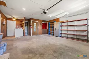 2305 Athens St, Killeen, TX 76541 - Photo 23