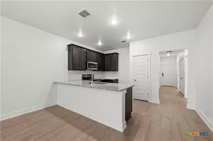 618 Campus St, Troy, TX 76579 - Photo 7