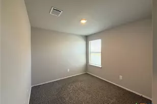 4902 Vivien St, Killeen, TX 76549 - Photo 9