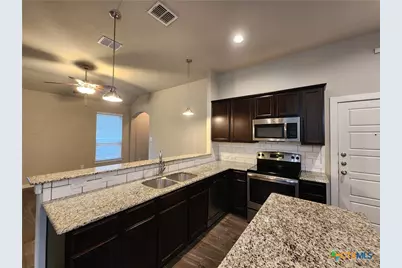 506 Creekside Forest, New Braunfels, TX 78130 - Photo 9