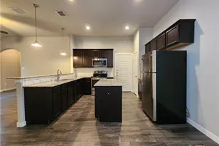 506 Creekside Frst, New Braunfels, TX 78130 - Photo 7