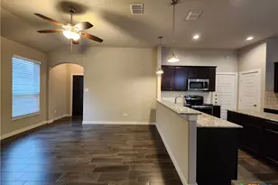 506 Creekside Frst, New Braunfels, TX 78130 - Photo 3