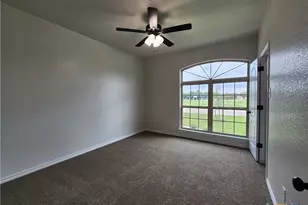 718 Golden Eagle Dr, Salado, TX 76571 - Photo 21