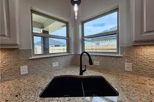 718 Golden Eagle Dr, Salado, TX 76571 - Photo 11