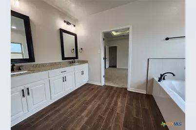 718 Golden Eagle Drive, Salado, TX 76571 - Photo 39