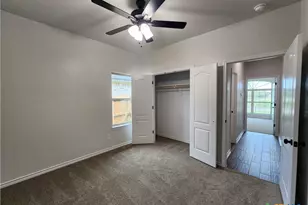 718 Golden Eagle Dr, Salado, TX 76571 - Photo 17