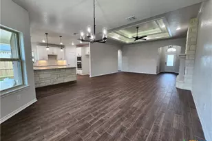 718 Golden Eagle Dr, Salado, TX 76571 - Photo 7