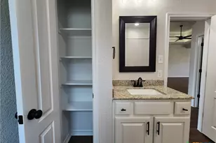 718 Golden Eagle Dr, Salado, TX 76571 - Photo 21