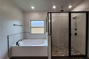 718 Golden Eagle Dr, Salado, TX 76571 - Photo 35