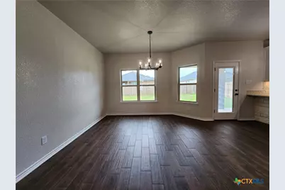 718 Golden Eagle Drive, Salado, TX 76571 - Photo 7